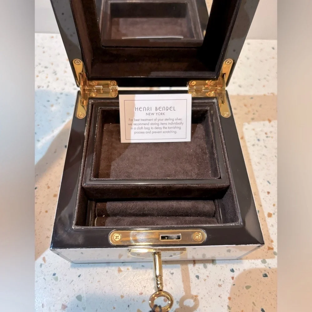 Henri Bendel NY‎ 120th Anniversary Special Edition Locking Dresser Jewelry Box